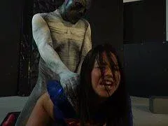 Supergirl wird doggy gebumst