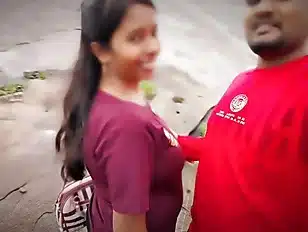 Devar apni bhabhi ko lekar ghumne a gaya hai- devar bhabhi sexy video xxx – devar apni bhabhi ki gand me aapna bada land dal deta he .