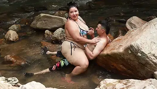 FUCKING IN THE RIVER WITH A DICKY GUY OUTDOORS