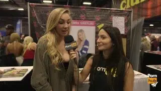 Mia Malkova & Kendra Sunderland at eXXXotica 2015 with Pornhub Aria