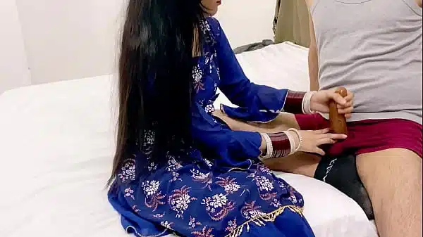 Neighbor girl’s tight pussy fucked by Indian biggest cock