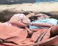 Pahaad ke peeche baithe Malayalam Couple ka Hot Sex Video