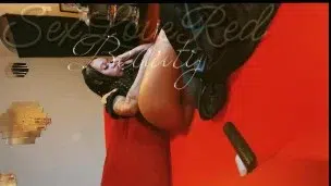 SexLoveRed Beauty and Beautiful pussy