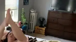 Sexy young babe plays with her pussy with her favorite toy