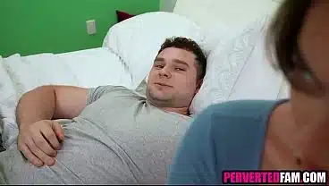 Stepsister Can’t Resist Stepbrother’s Boner