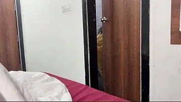 Indian maid went to the hotel to clean, customer paid and fucked her with Hindi audio roleplay