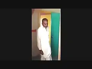 pakistani aunty fucked by two old man