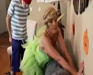 Threesome with stepmom and stepsis