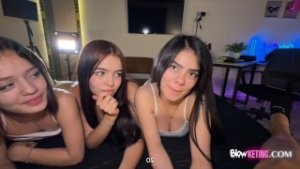 I convinced Lau, Cata and Nicol to fuck tonight, I fulfilled my dream