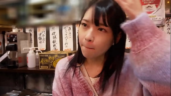 可愛い顔して無類のチ●ポ好き…SEXモンスターなキャストと常連客の禁断のハメ撮り！『おかえりなさいませご主人様』メイドのMはマゾのM？スパンキング、首●め、イラマのハードプレイに恍惚の表情…！ディルド電マ責め&相互オナニー→容赦のない激ピストンにガチオーガズムの連続…！！中出し&顔面シャワーでマーキングッ Part1