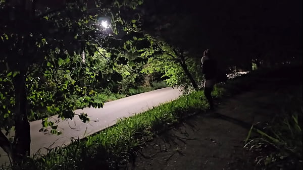 ESPECIAL DE HALLOWEEN-O GRITO, Enteado complicado engana sua madrasta para sexo de Halloween ,VÍDEO COMPLETO NO SHEER E X-RED