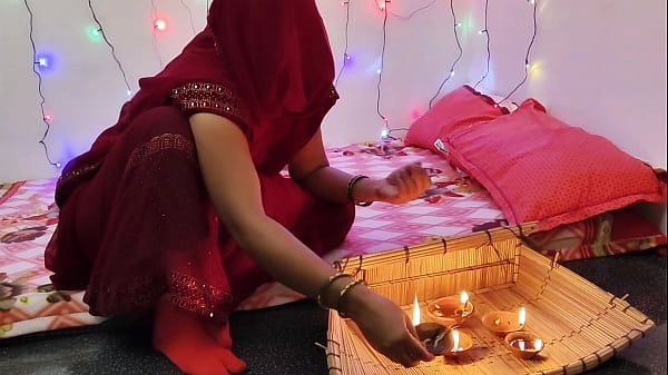 Indian sexy stepmom caught by stepson while talking to her boyfriend