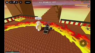 Me encanta ser usada x randoms en condos de roblox xD