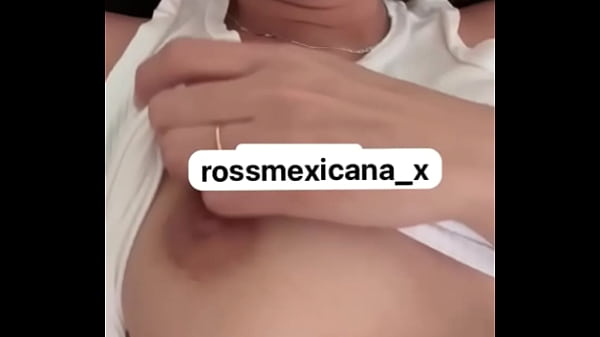 MIRA QUE RICO SQUIRT HACE ROSSMEXICANA EN VIDEIOLLAMADA