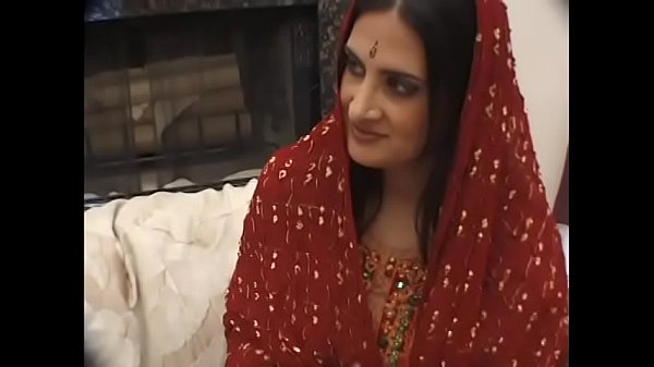 Nice indian model needs to fuck by white dick and facial